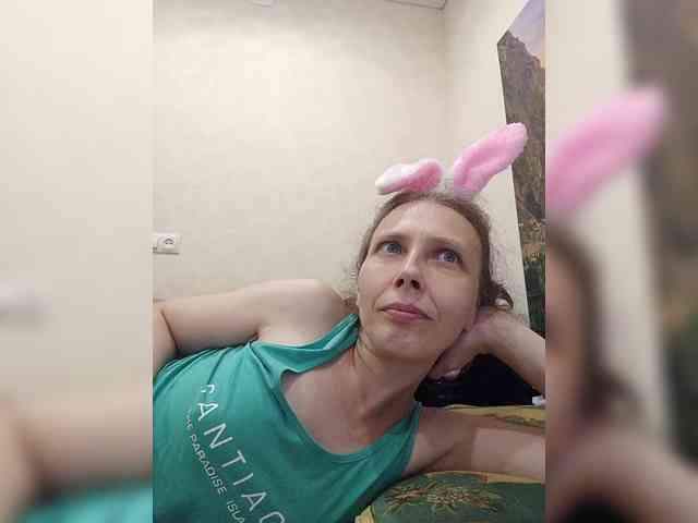 -Queen-Margo- webcam