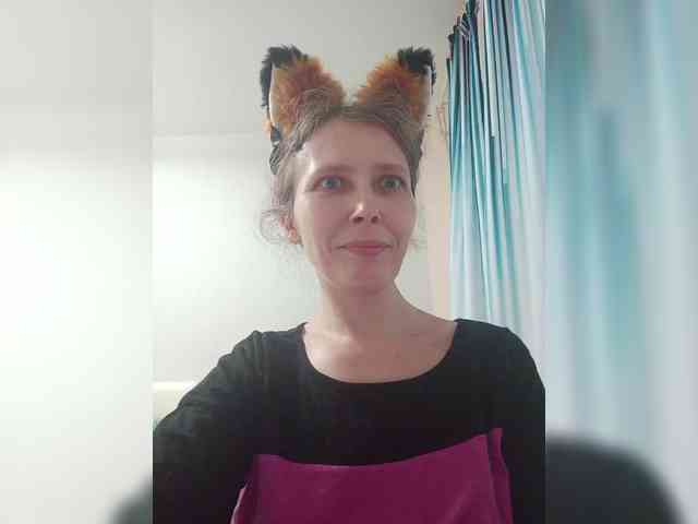 -Queen-Margo- webcam