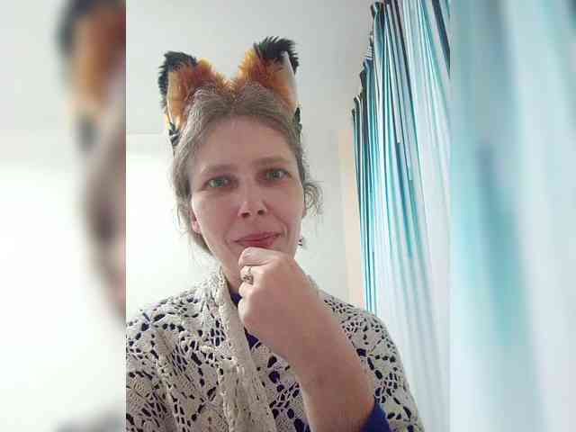 -Queen-Margo- webcam