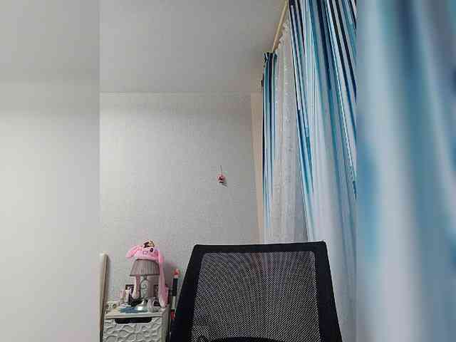 -Queen-Margo- webcam
