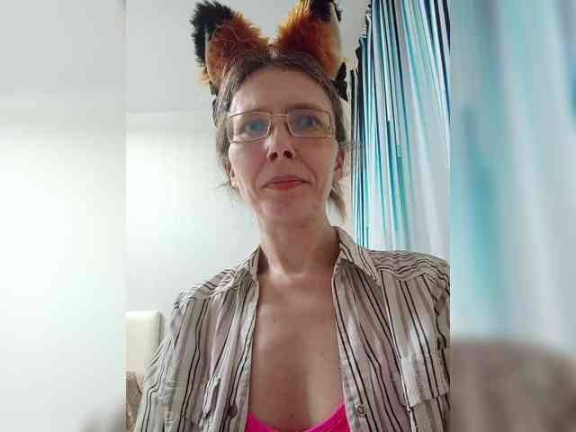 -Queen-Margo- webcam