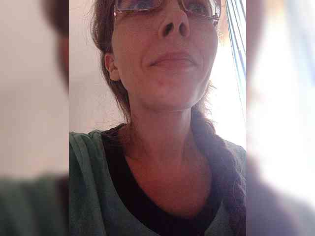 -Queen-Margo- webcam