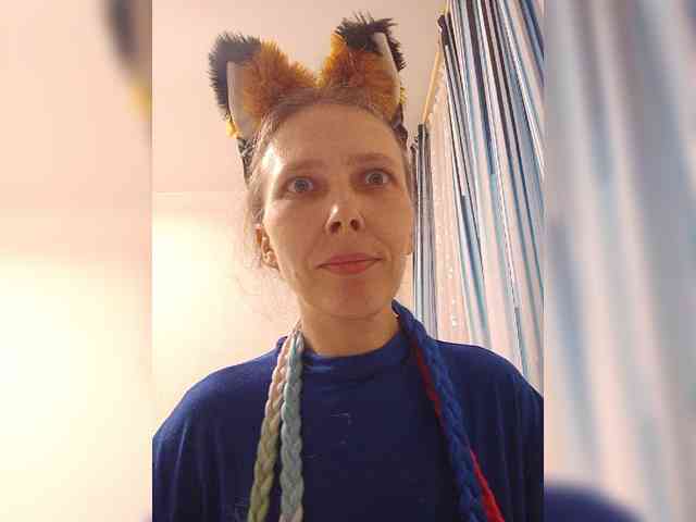 -Queen-Margo- webcam
