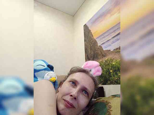 -Queen-Margo- webcam