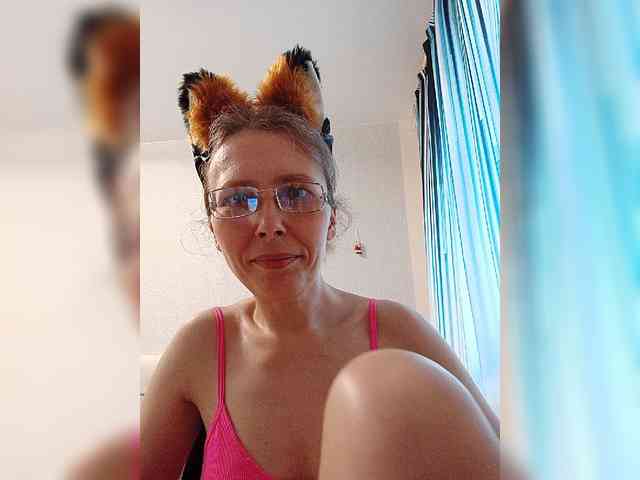 -queen-margo- -queen-margo-