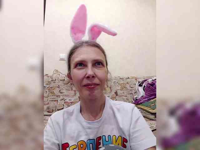 -Queen-Margo- webcam