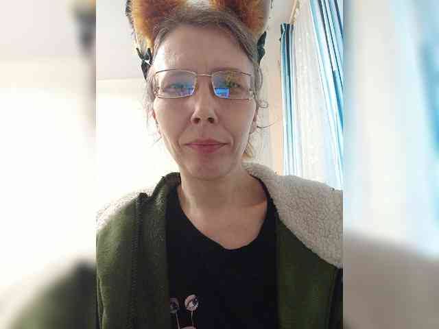 -Queen-Margo- webcam