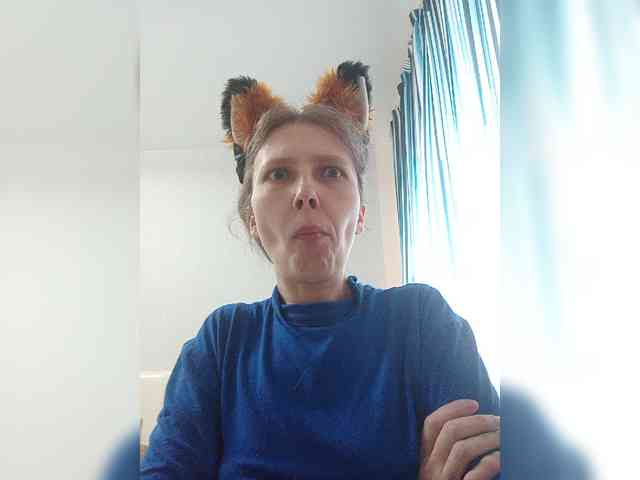 -Queen-Margo- webcam