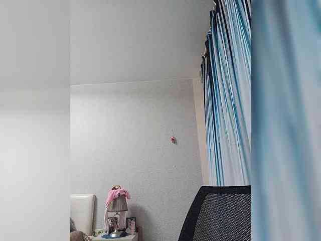 -Queen-Margo- webcam