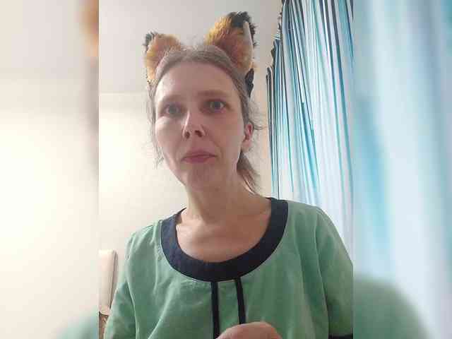 -Queen-Margo- webcam