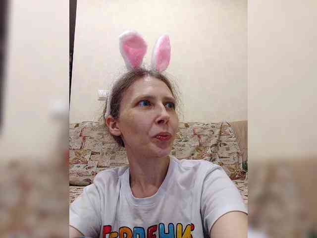 -Queen-Margo- webcam