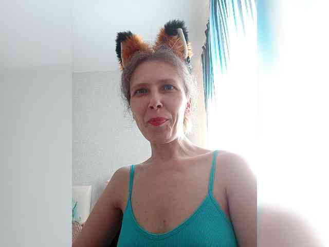 -Queen-Margo- webcam