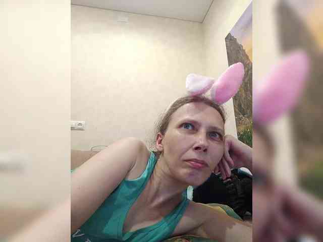 -Queen-Margo- webcam
