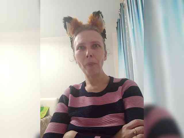 -Queen-Margo- webcam