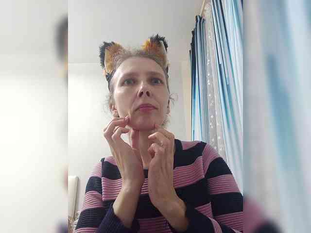 -queen-margo- -queen-margo-