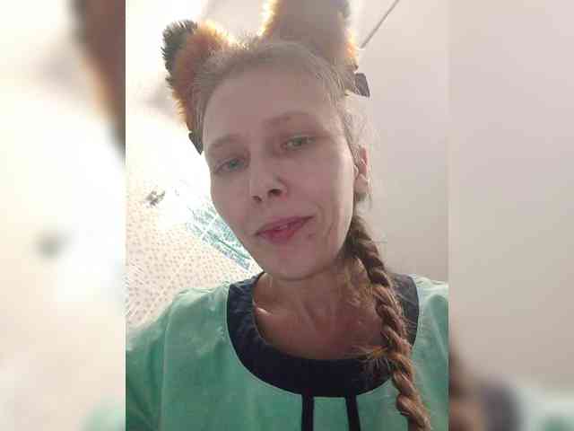 -Queen-Margo- webcam