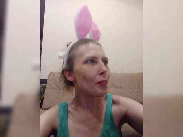 -Queen-Margo- webcam
