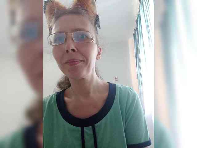 -Queen-Margo- webcam