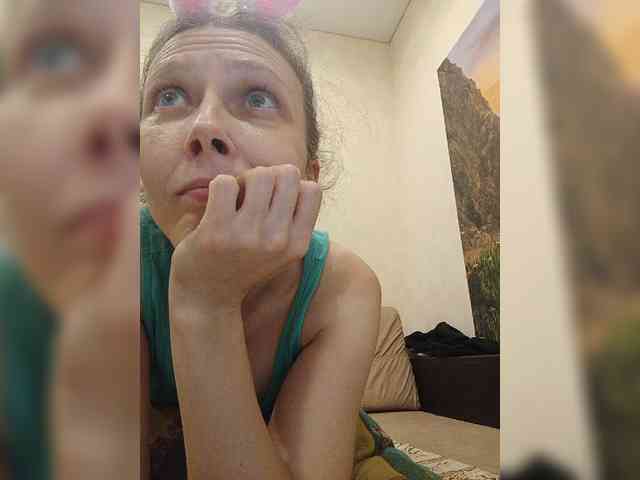 -Queen-Margo- webcam