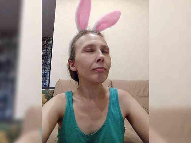 -Queen-Margo- webcam