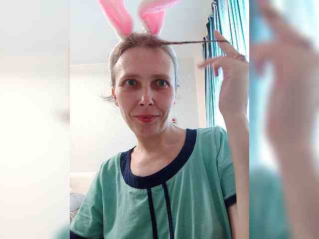 -Queen-Margo- webcam