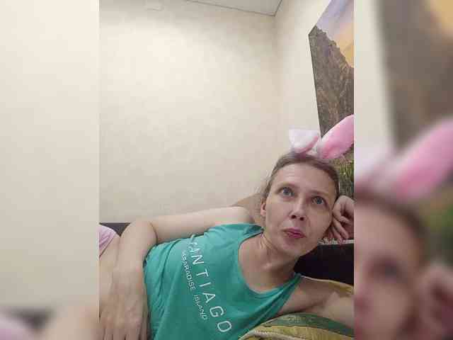 -Queen-Margo- webcam