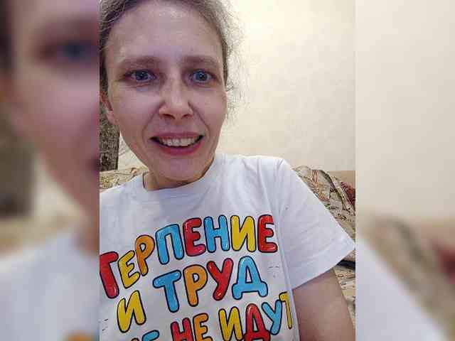 -queen-margo- Sex Cam Show