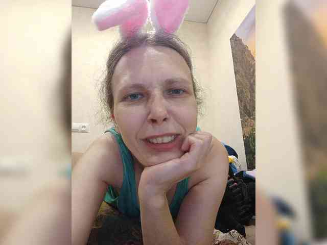 -Queen-Margo- webcam