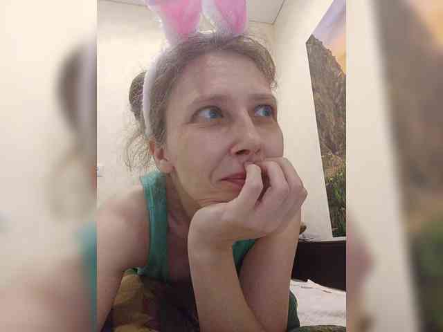 -Queen-Margo- webcam
