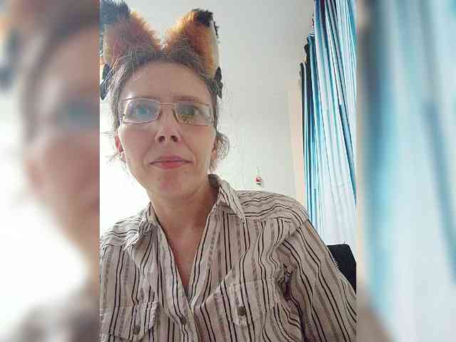 -Queen-Margo- webcam