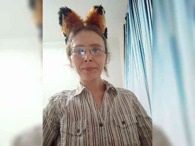 -Queen-Margo- webcam