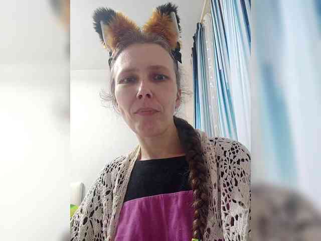 -Queen-Margo- webcam