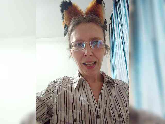 -Queen-Margo- webcam