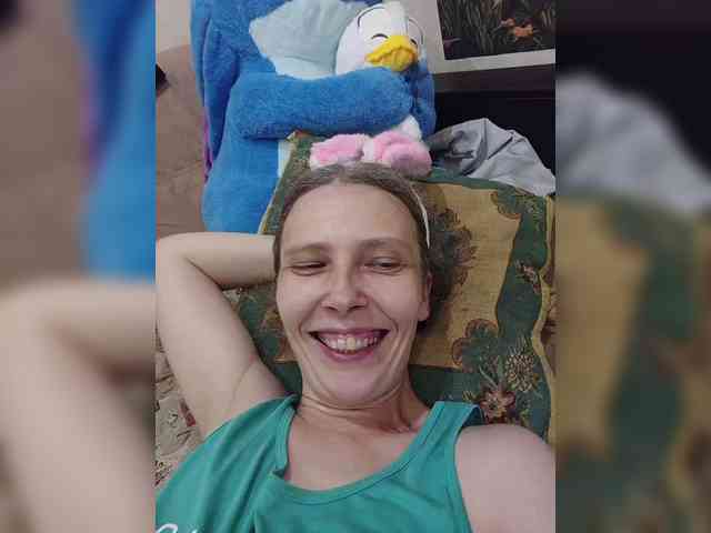 -Queen-Margo- webcam