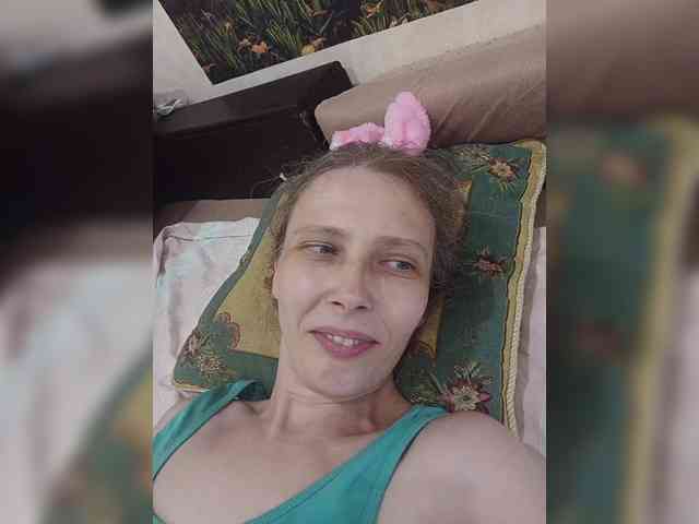 -Queen-Margo- webcam