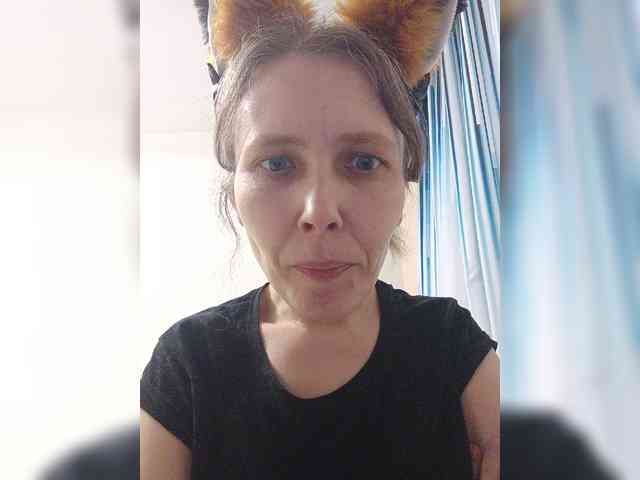 -Queen-Margo- webcam