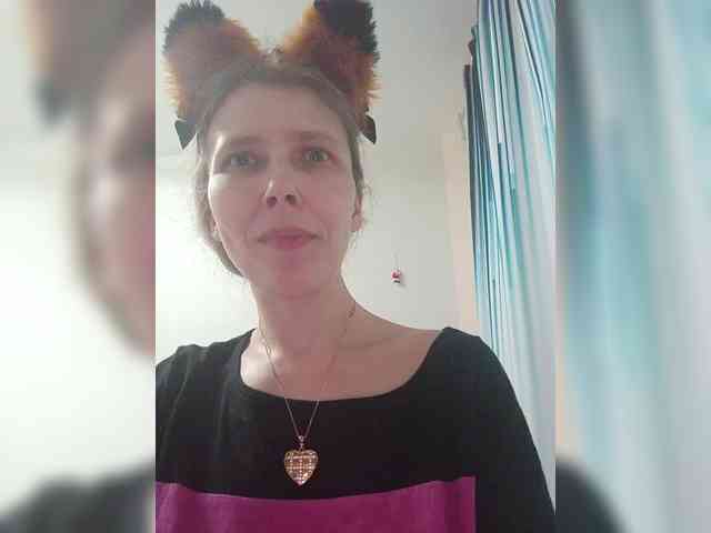 -Queen-Margo- webcam