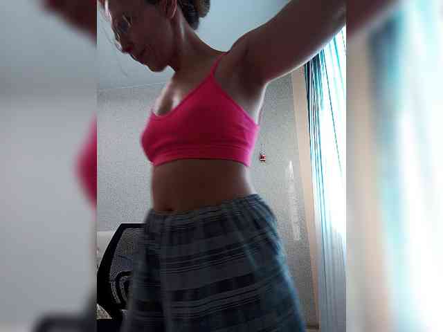 -Queen-Margo- webcam