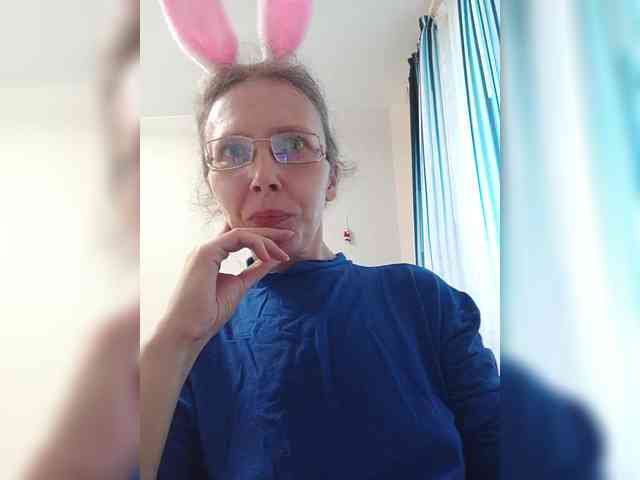 -queen-margo- Live Webcam on BongaCams