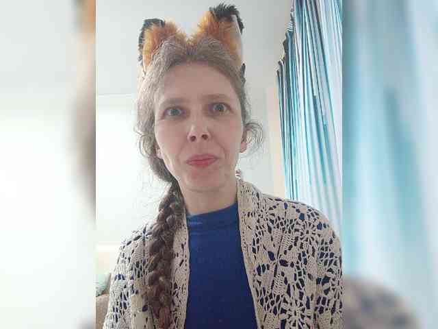-Queen-Margo- webcam