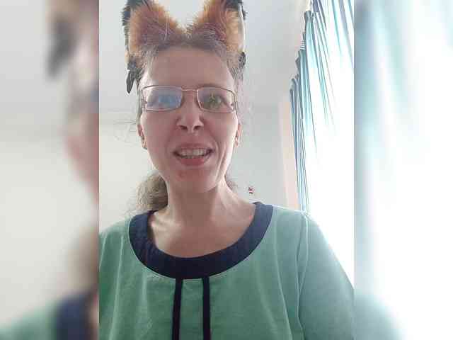 -Queen-Margo- webcam