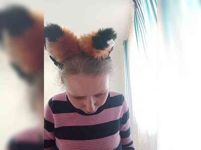 -Queen-Margo- webcam