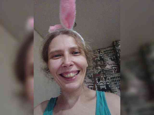 -Queen-Margo- webcam