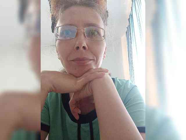 -Queen-Margo- webcam