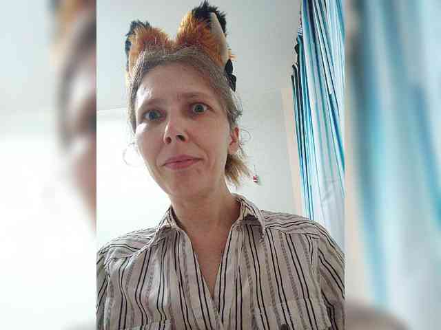 -Queen-Margo- webcam