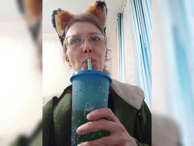 -Queen-Margo- webcam