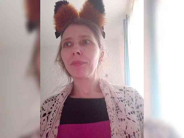 -Queen-Margo- webcam