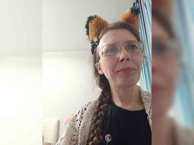 -Queen-Margo- webcam