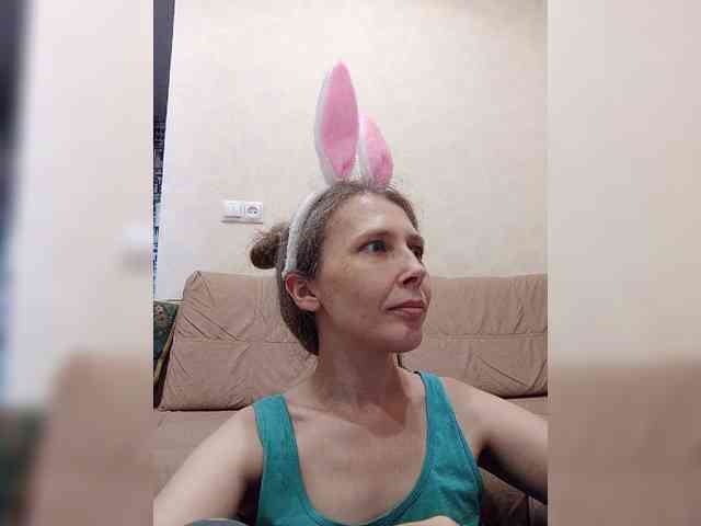 -Queen-Margo- webcam