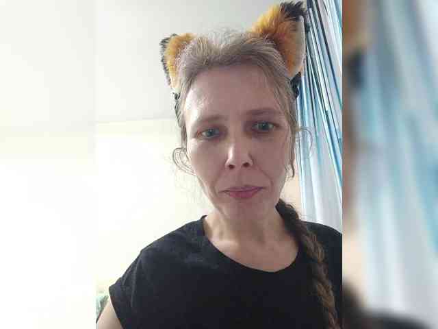 -Queen-Margo- webcam